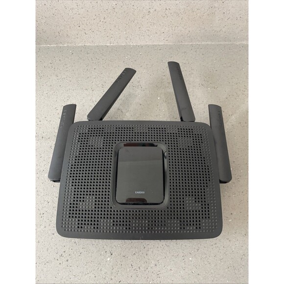 Linksys EA8300 Max Stream Dual Band Wireless Router Ac2200 no cable untested - Picture 1 of 8